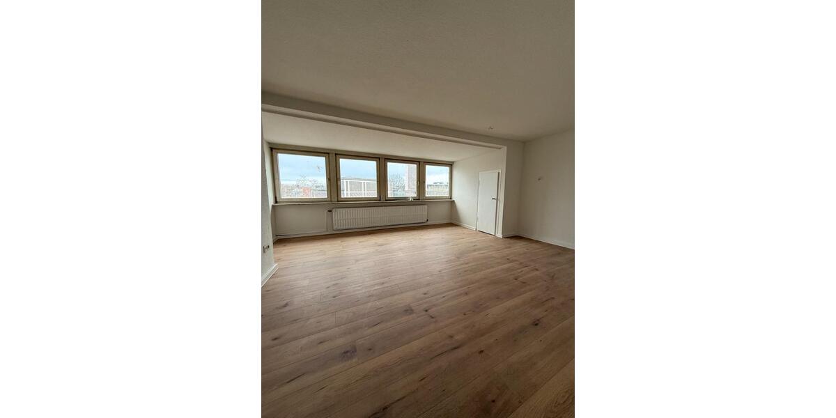 Dachgeschoßwohnung Gelsenkirchen - 2 Zimmer, 85 m&sup2;, 460&euro; | Angebot:25418936