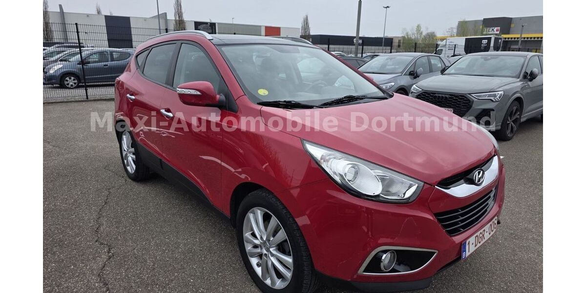 Hyundai ix35 162.000 km 6.799 &euro; dortmund 44369