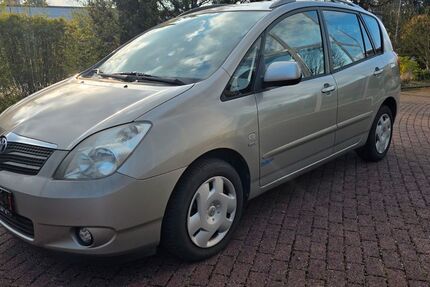 Toyota Corolla Verso 141.677 km 3.490 &euro; Gladbeck 45964