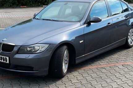 BMW 318 200.000 km 4.800 &euro; Essen 45145