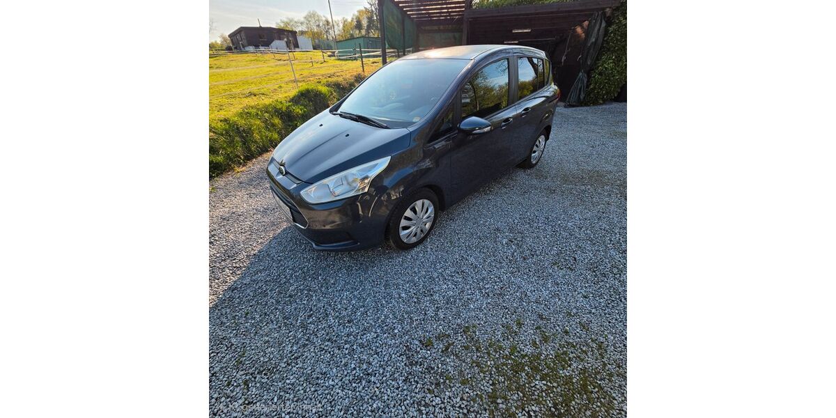 Ford B-Max 45.600 km 4.950 &euro; Bochum 44797