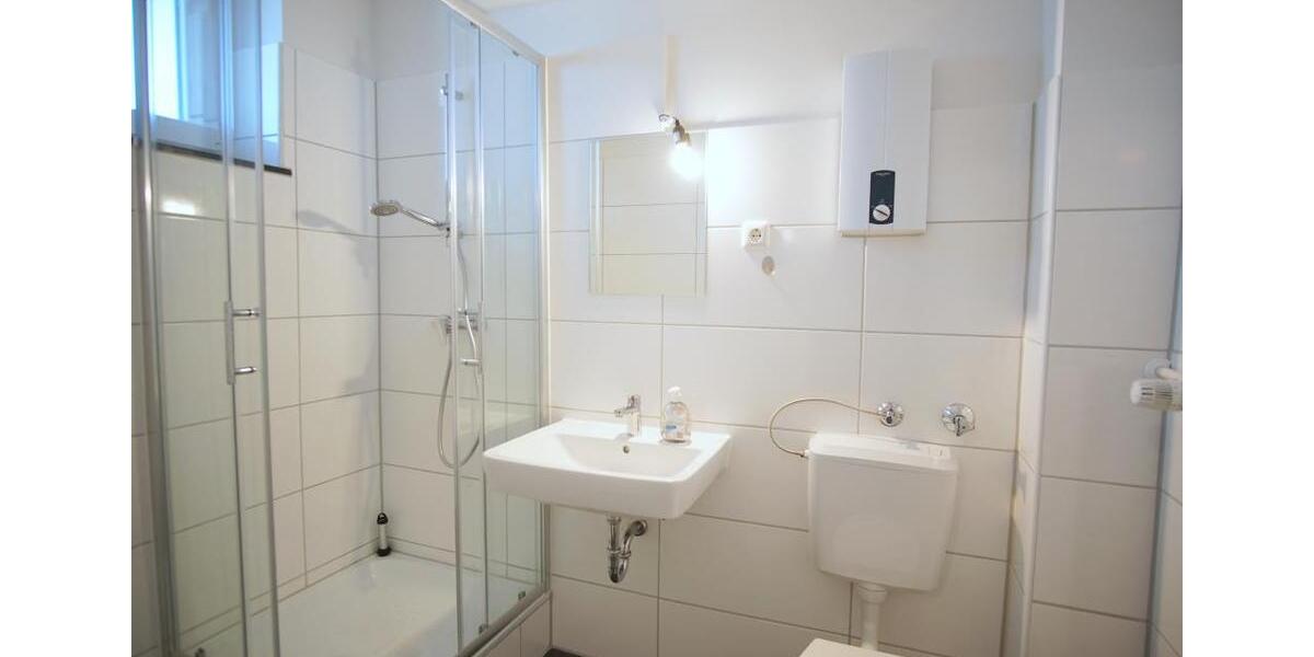 Etagenwohnung Essen Stadtbezirk III - 2 Zimmer, 40 m&sup2;, 375&euro; | Angebot:24810383