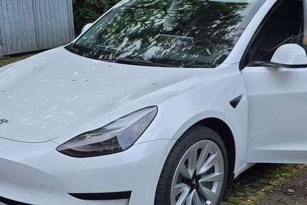 Tesla Model 3 37.000 km 26.999 &euro; dortmund 44149