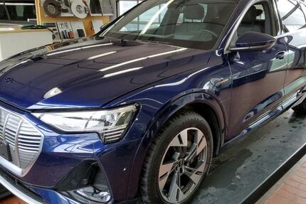 Audi e-tron 35.892 km 35.660 &euro; Hagen 58091