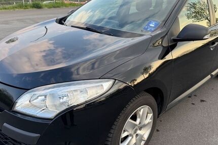 Renault Megane 134.000 km 1.999 &euro; Essen 45133