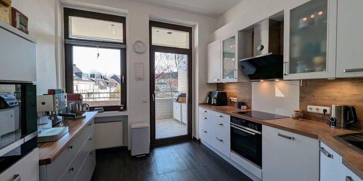 Etagenwohnung Essen Frohnhausen - 4 Zimmer, 101 m&sup2;, 249.000&euro; | Angebot:25880216