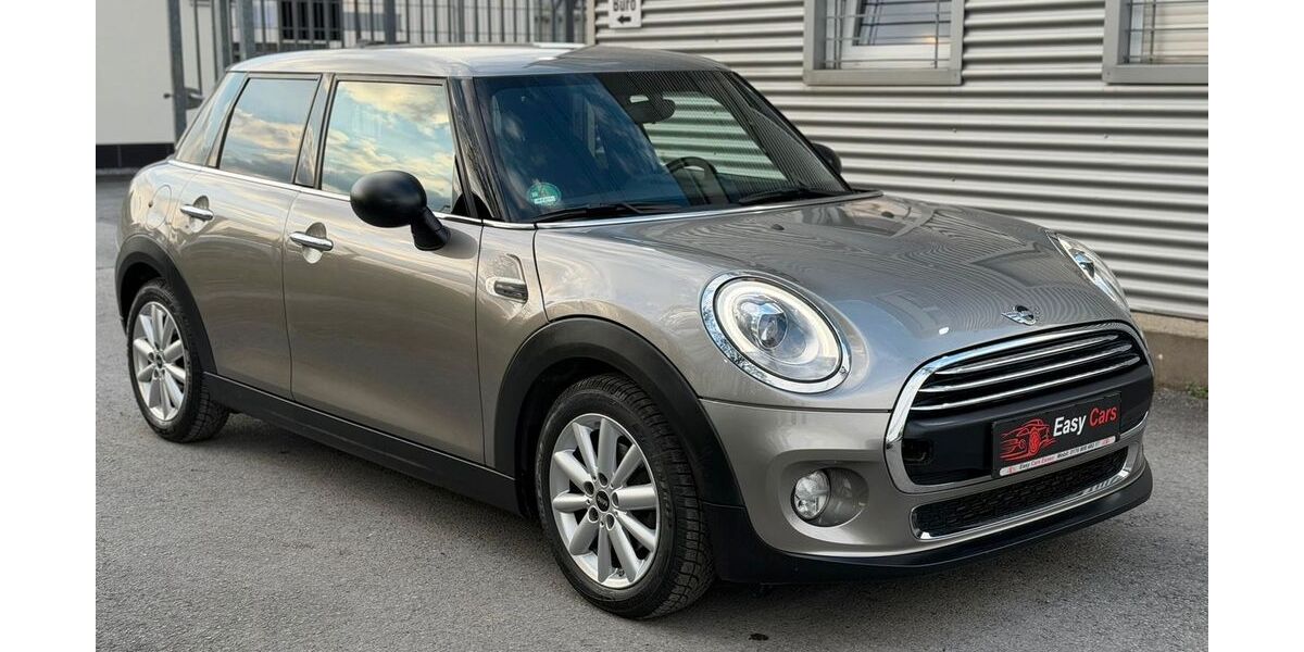 Mini ONE 54.000 km 14.949 &euro; Essen 45329