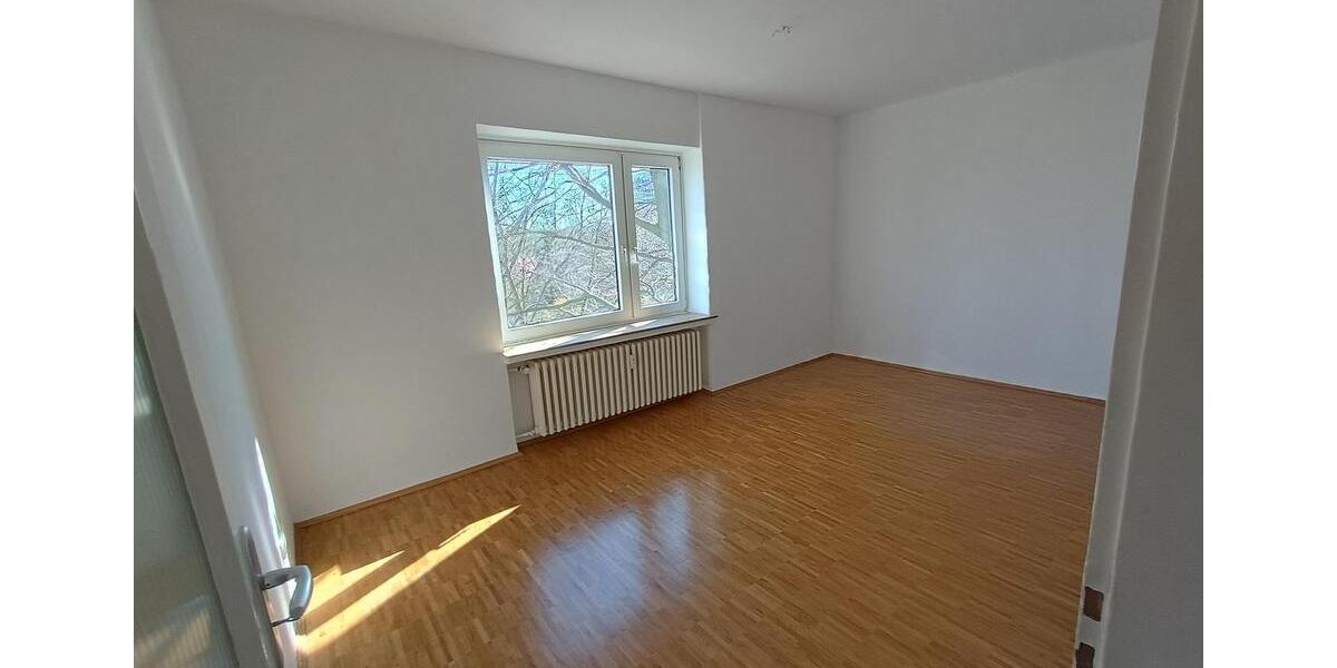 Etagenwohnung Dortmund Innenstadt Ost - 3 Zimmer, 74 m&sup2;, 850&euro; | Angebot:25754017