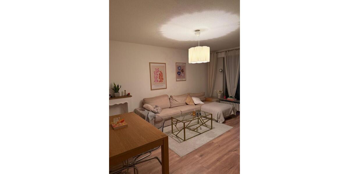 Etagenwohnung Lünen Brambauer - 3 Zimmer, 80 m&sup2;, 880&euro; | Angebot:26644876