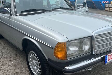 Mercedes-Benz 200 95.800 km 14.990 &euro; Dortmund 44287