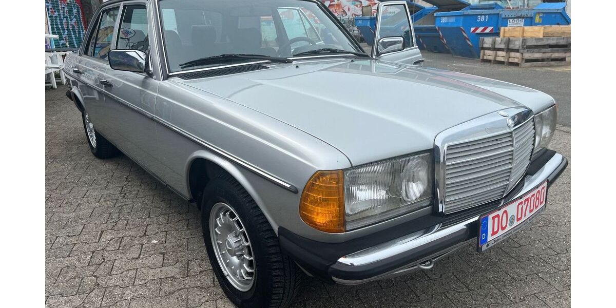 Mercedes-Benz 200 95.800 km 14.990 &euro; Dortmund 44287