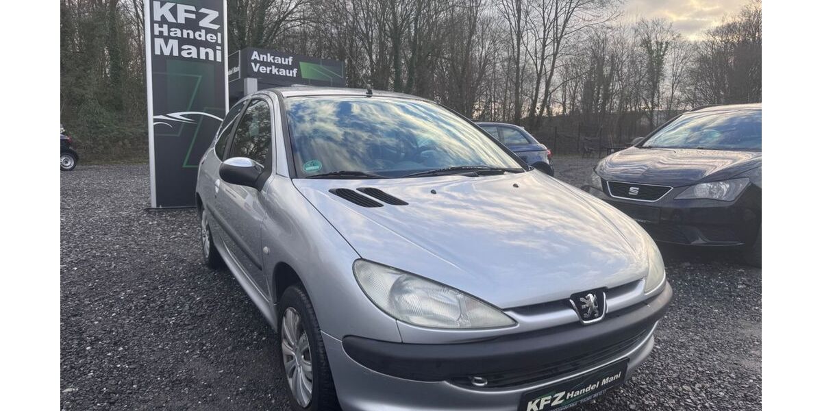 Peugeot 206 172.000 km 2.489 &euro; Unna 59423