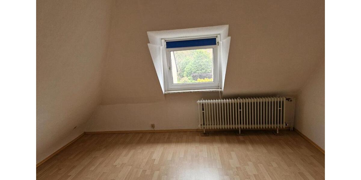 Dachgeschoßwohnung Marl - 3 Zimmer, 68 m&sup2;, 350&euro; | Angebot:26634725