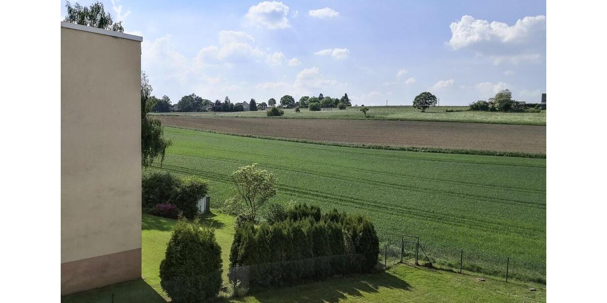 Etagenwohnung Essen Stadtbezirk VIII - 4 Zimmer, 98 m&sup2;, 890&euro; | Angebot:25385658