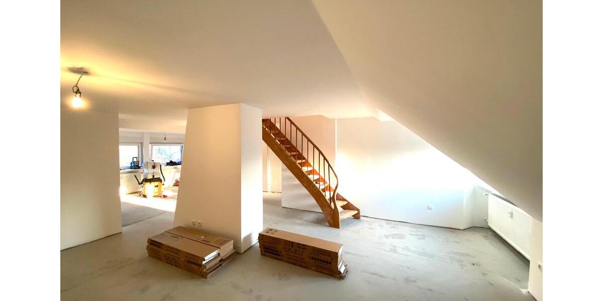 Dachgeschoßwohnung Dortmund Eving - 4.5 Zimmer, 115 m&sup2;, 1.100&euro; | Angebot:26040062