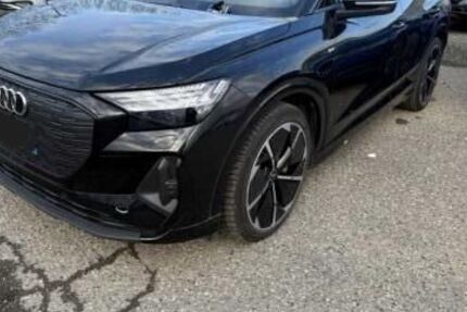 Audi Q4 e-tron 34.300 km 38.895 &euro; Hagen 58091
