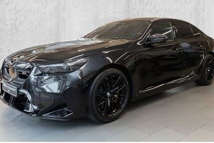 BMW M5 1.900 km 154.990 &euro; Hagen 58119
