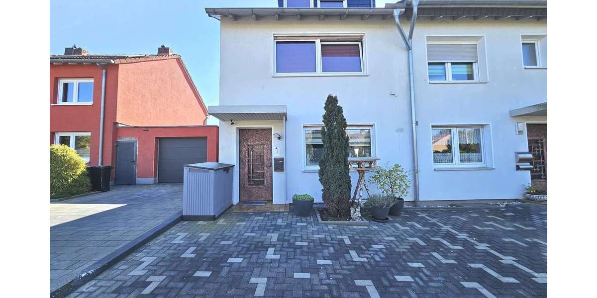 Etagenwohnung Bochum Bochum-Südwest - 4 Zimmer, 113 m&sup2;, 320.000&euro; | Angebot:26172968