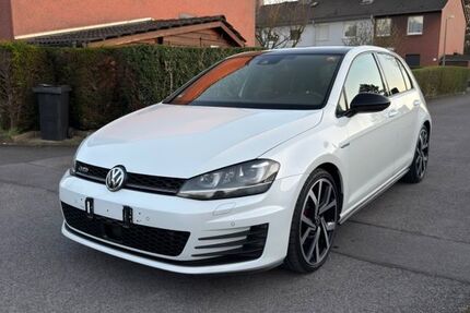 VW Golf 177.500 km 15.650 &euro; Essen 45355