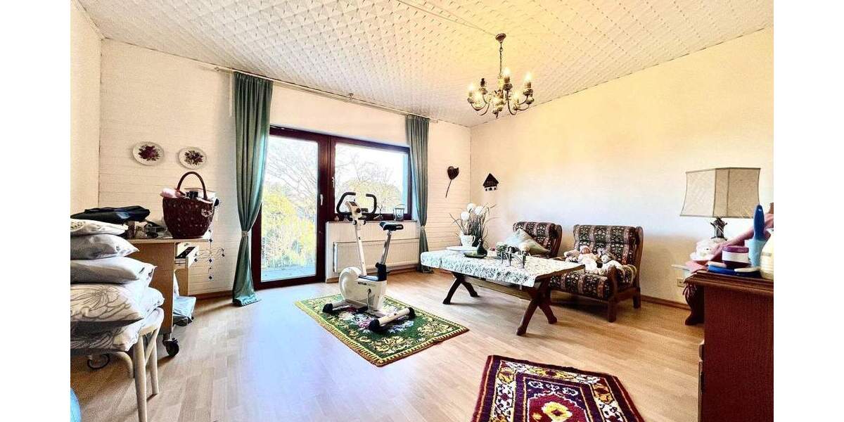 Reihenmittelhaus Sprockhövel Hiddinghausen - 4 Zimmer, 140 m&sup2;, 374.000&euro; | Angebot:25731005