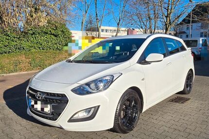 Hyundai Andere 131.000 km 6.900 &euro; ESSEN 45141