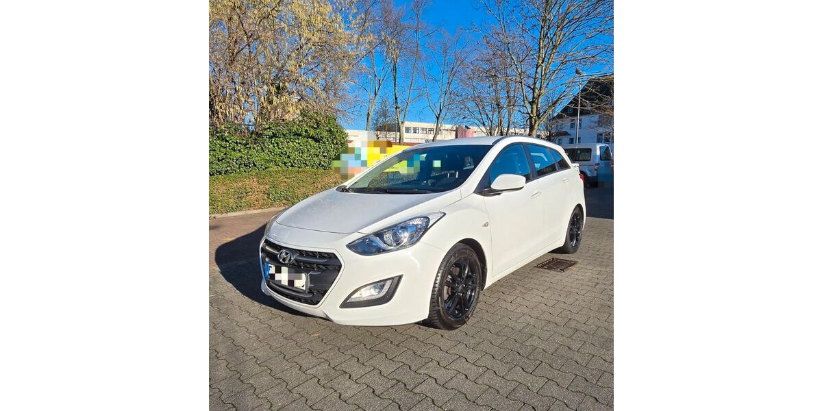 Hyundai Andere 131.000 km 6.900 &euro; ESSEN 45141