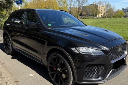 Jaguar F-Pace 83.000 km 49.850 &euro; Dortmund 44379