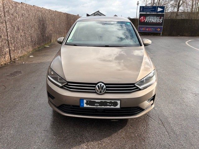 VW Golf Sportsvan 305.900 km 5.800 &euro; Essen 45136