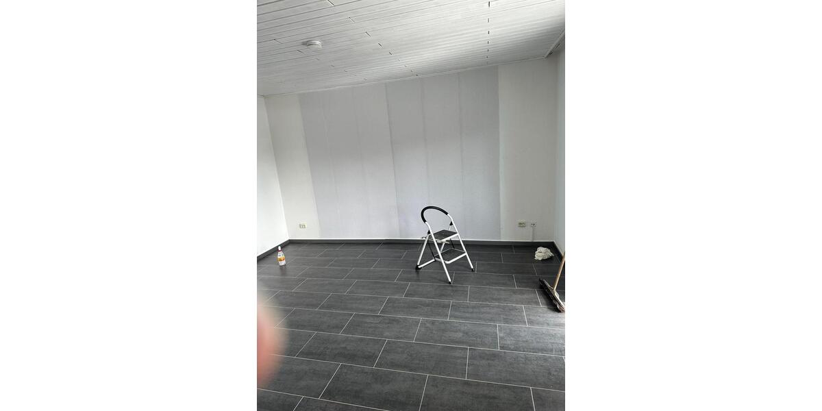 Erdgeschoßwohnung Gladbeck - 4 Zimmer, 85 m&sup2;, 850&euro; | Angebot:26632069