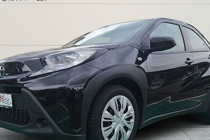 Toyota Aygo (X) 14.603 km 13.980 &euro; Bochum 44809