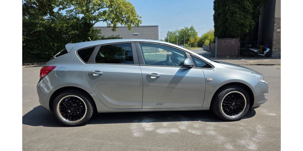 Opel Astra 133.000 km 4.250 &euro; Gelsenkirchen 45881