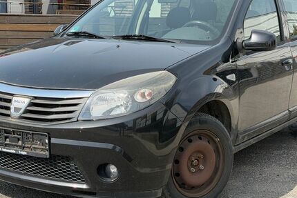 Dacia Sandero 148.230 km 1.350 &euro; Gelsenkirchen 45884