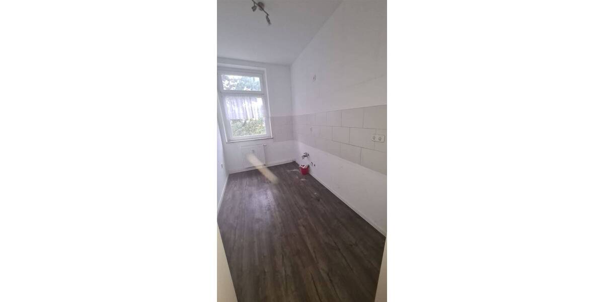 Etagenwohnung Gelsenkirchen Rotthausen - 3 Zimmer, 65 m&sup2;, 370&euro; | Angebot:25699182