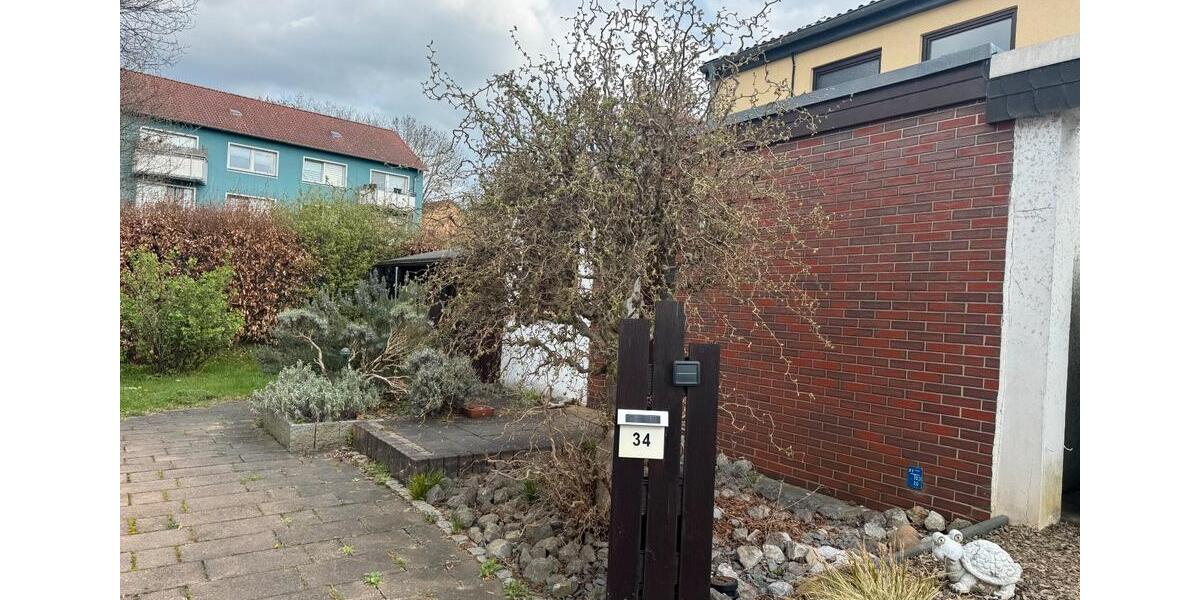 Reihenhaus Dortmund Aplerbeck - 6 Zimmer, 135 m&sup2;, 130.000&euro; | Angebot:26104442