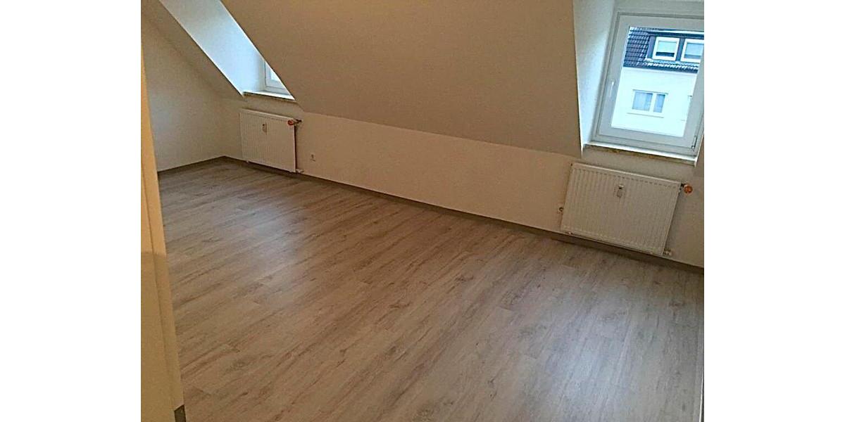 Dachgeschoßwohnung Dortmund Mengede - 2.5 Zimmer, 60 m&sup2;, 530&euro; | Angebot:25996622