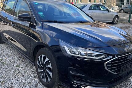 Ford Focus 68.000 km 16.690 &euro; Recklinghausen 45657