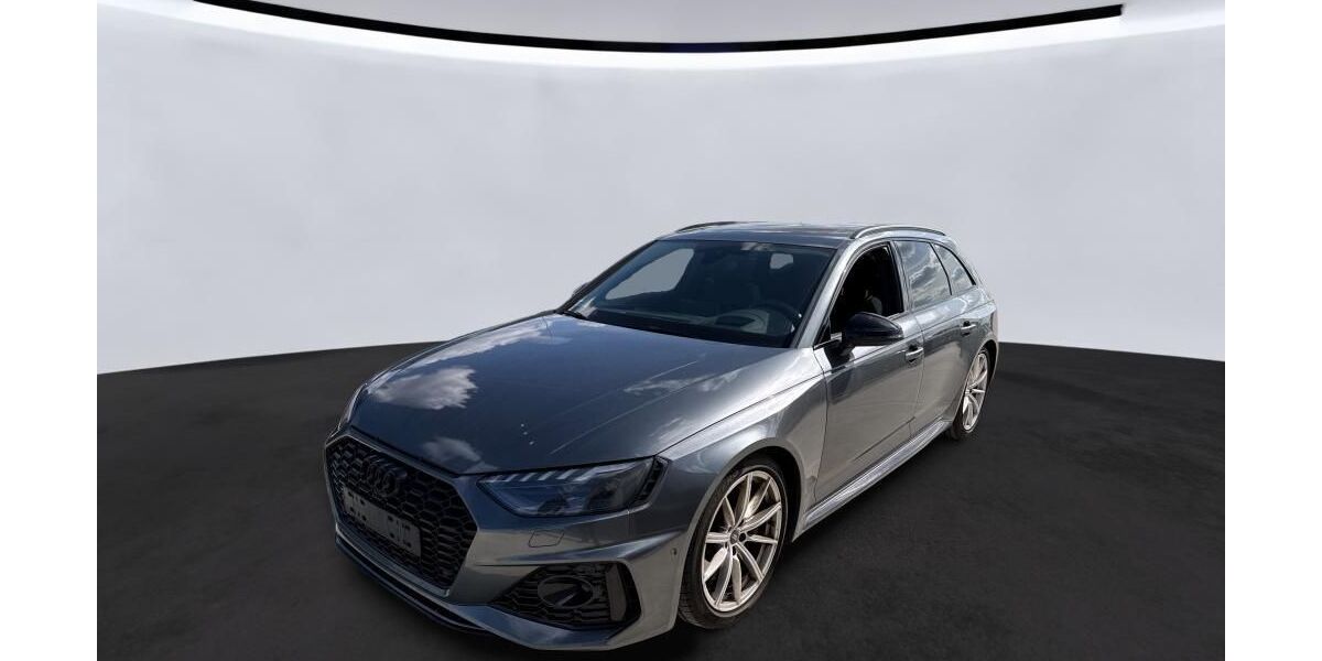 Audi RS4 12.450 km 69.945 &euro; Hagen 58091