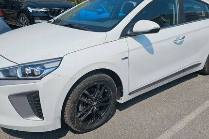 Hyundai IONIQ 54.330 km 12.999 &euro; Gelsenkirchen 45884