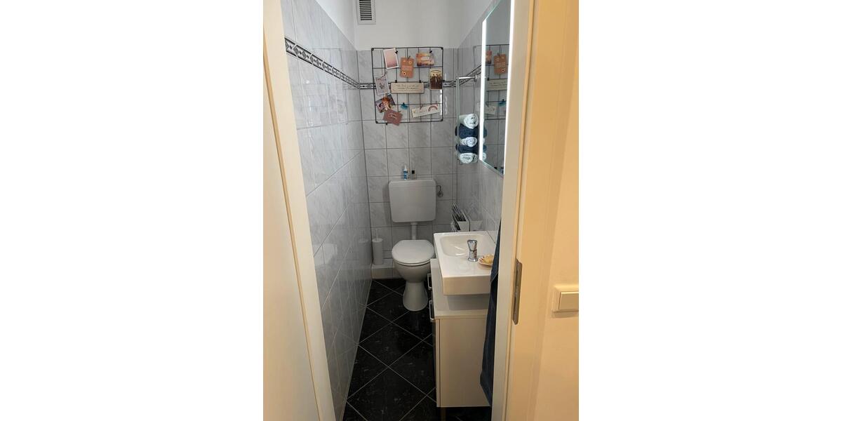 Etagenwohnung Essen Stadtbezirk VIII - 4 Zimmer, 101 m&sup2;, 355.000&euro; | Angebot:24347304