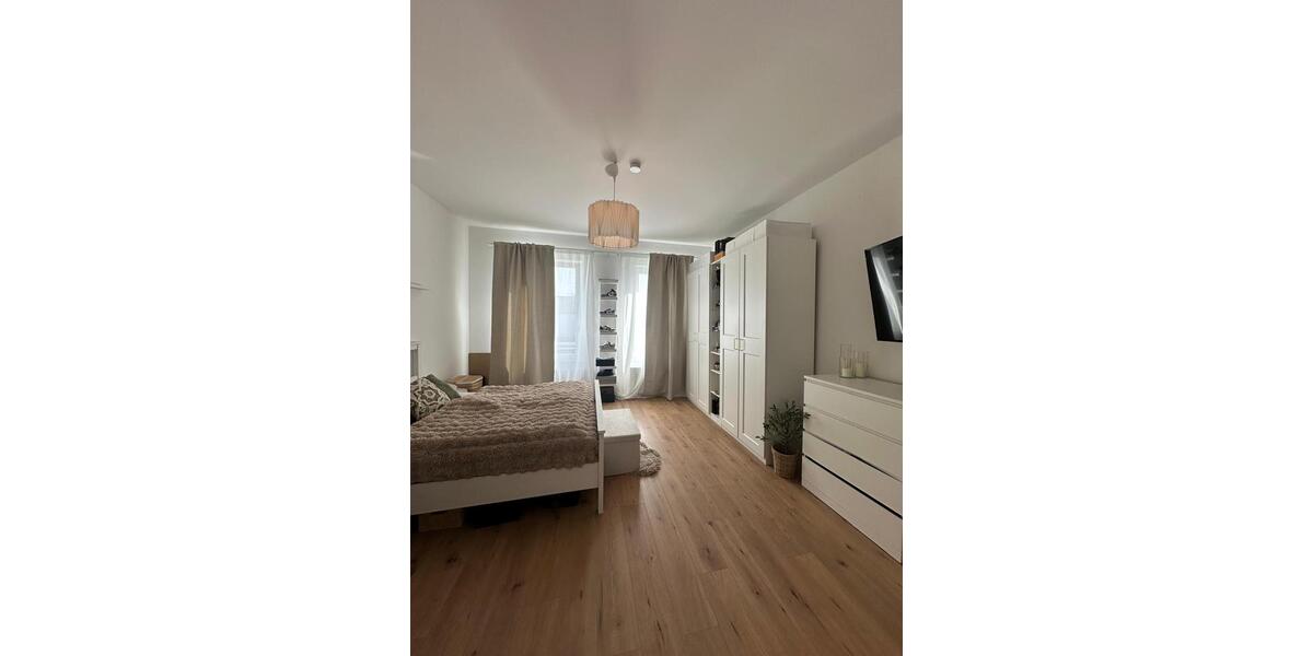 Etagenwohnung Bochum Höntrop - 3 Zimmer, 90 m&sup2;, 930&euro; | Angebot:26424593