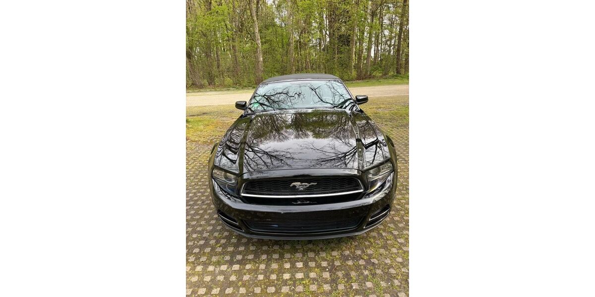 Ford Mustang 171.000 km 14.000 &euro; Bottrop 46238
