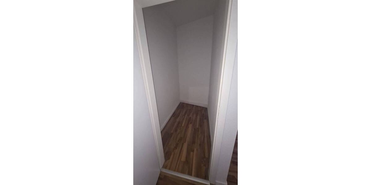 Etagenwohnung Gelsenkirchen Rotthausen - 3 Zimmer, 65 m&sup2;, 370&euro; | Angebot:25699182
