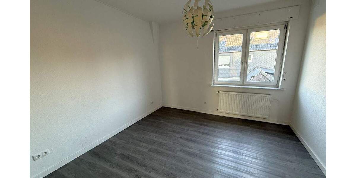 Mehrfamilienhaus, Wohnhaus Castrop-Rauxel Ickern - 5 Zimmer, 120 m&sup2;, 299.000&euro; | Angebot:25748115
