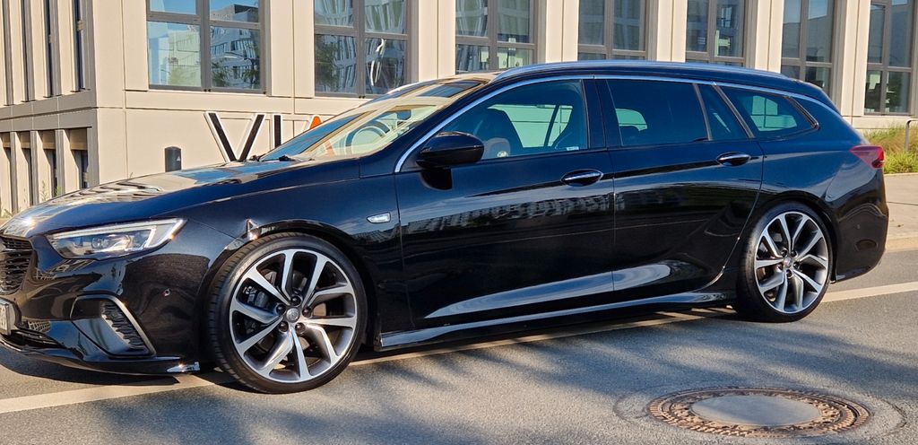 Opel Insignia 109.000 km 18.250 &euro; Bochum 44791
