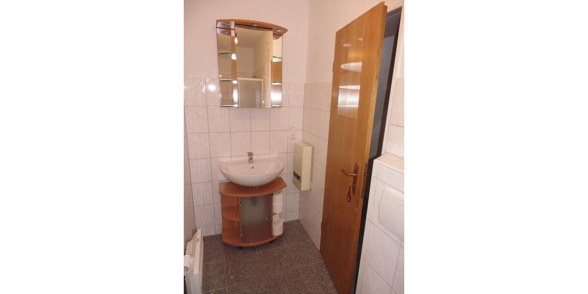 Dachgeschoßwohnung Dortmund Huckarde - 2.5 Zimmer, 50 m&sup2;, 400&euro; | Angebot:26700905