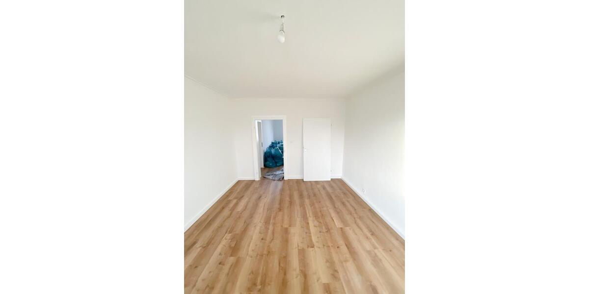 Dachgeschoßwohnung Dortmund Innenstadt Nord - 3.5 Zimmer, 75 m&sup2;, 800&euro; | Angebot:25252401