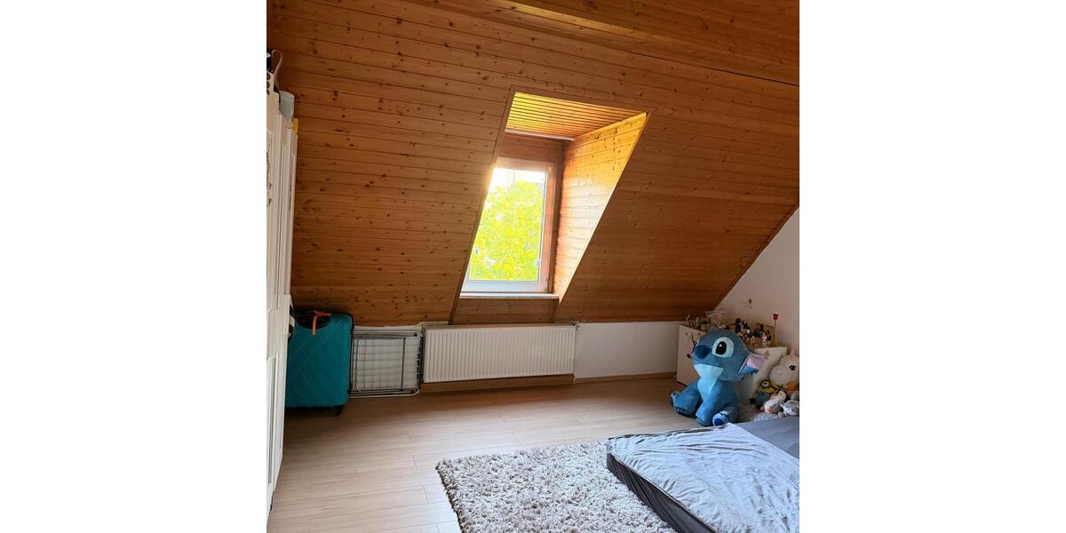 Dachgeschoßwohnung Hagen - 4.5 Zimmer, 100 m&sup2;, 730&euro; | Angebot:26699835
