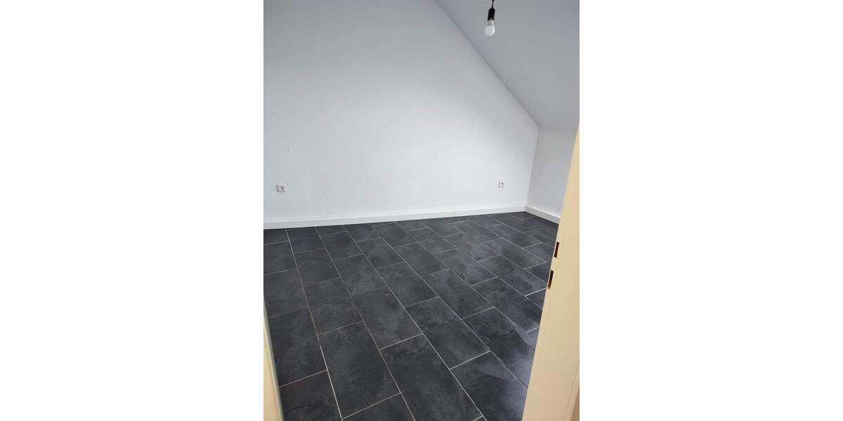 Etagenwohnung Gelsenkirchen Rotthausen - 3 Zimmer, 65 m&sup2;, 355&euro; | Angebot:25778715