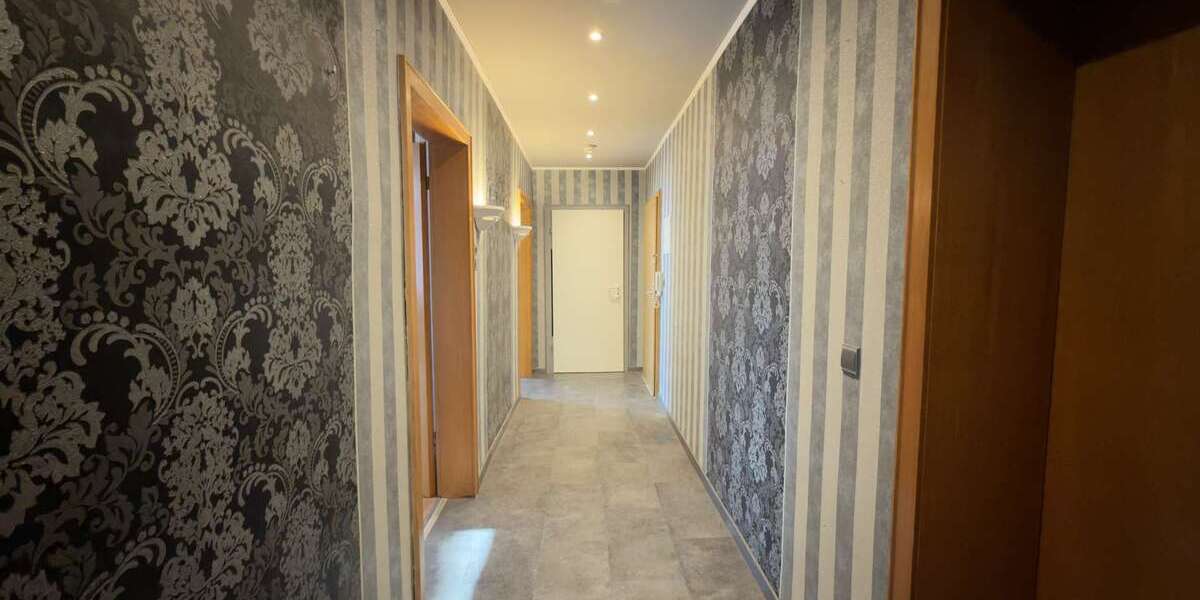 Stilvolle 3,5-Zimmer-Wohnung in Top-Lage von Essen Kupferdreh - Etagenwohnung Essen Stadtbezirk VIII | Angebot:26232445