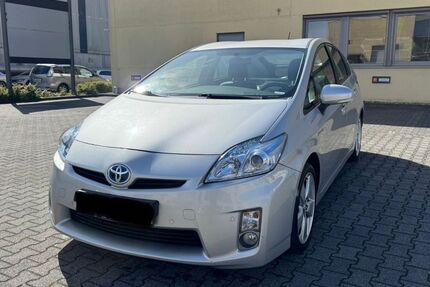 Toyota Prius 185.000 km 9.000 &euro; Essen 45143